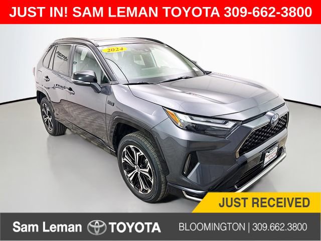 Used 2024 Toyota RAV4 XSE w/ Weather Package AWD/4WD image 1