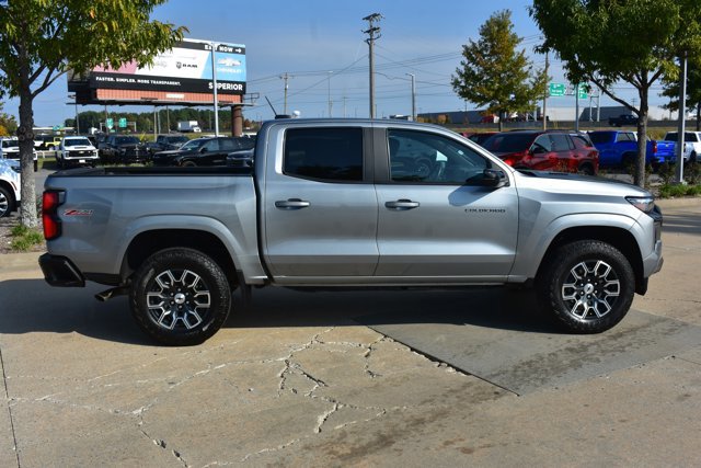 Used 2023 Chevrolet Colorado Z71 image 4