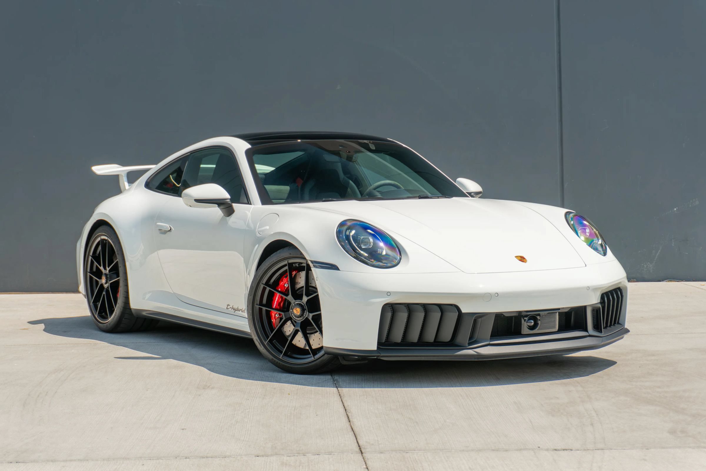 Used 2026 Porsche 911 GTS image 5