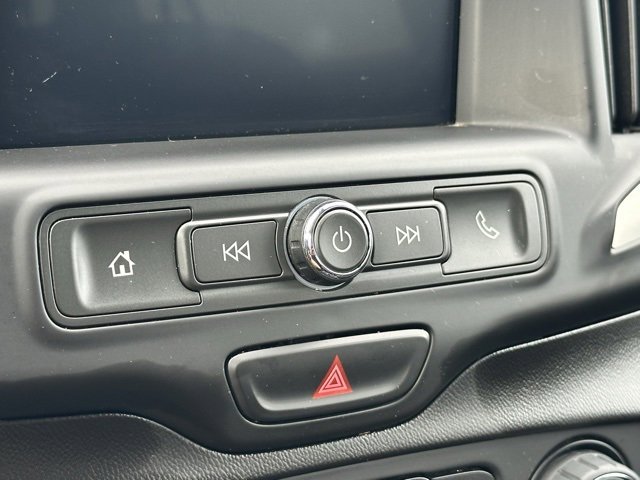 Used 2020 GMC Terrain SLE image 17