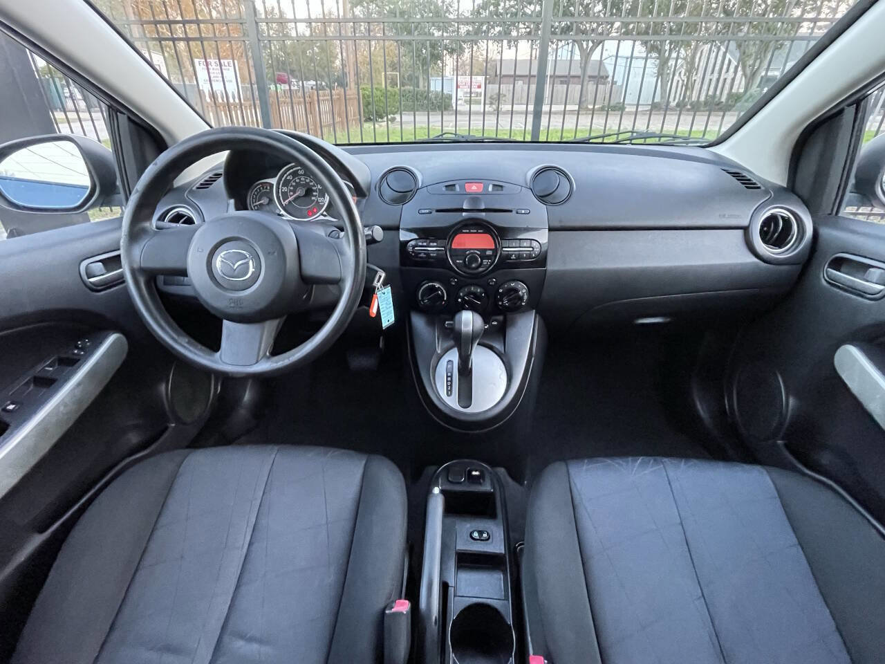 Used 2014 MAZDA MAZDA2 Sport image 21