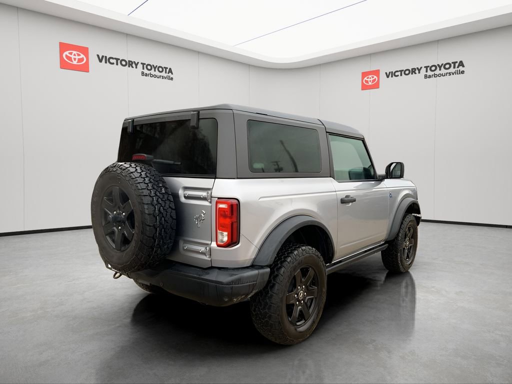 Used 2024 Ford Bronco Black Diamond image 4