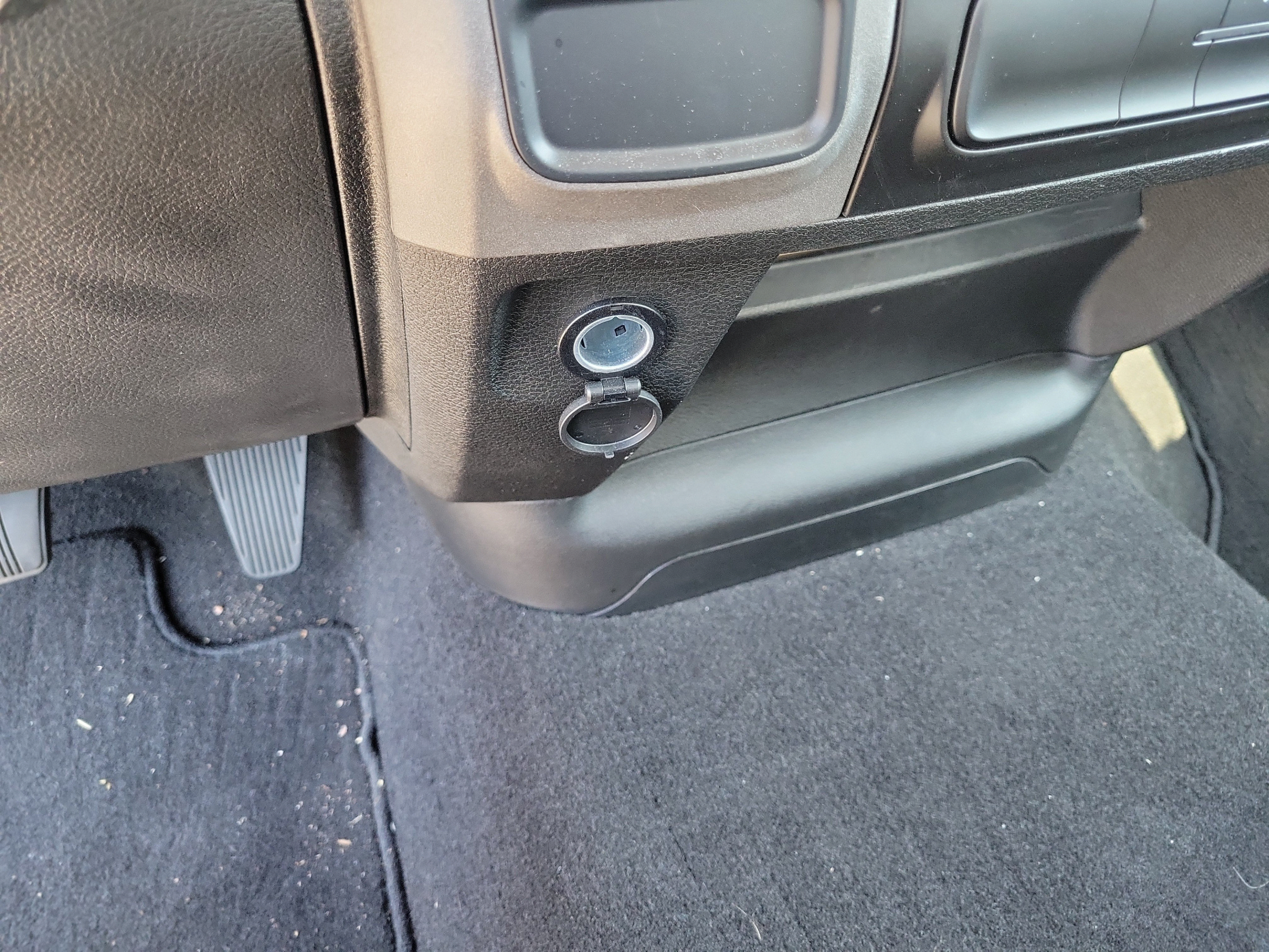 Certified 2024 RAM 1500 Tradesman w/ Popular Equipment Group RWD image 19