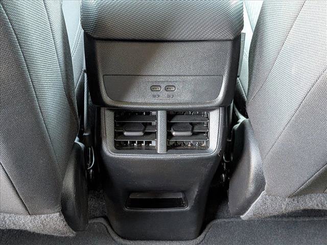 Used 2025 Chevrolet Equinox LT image 18