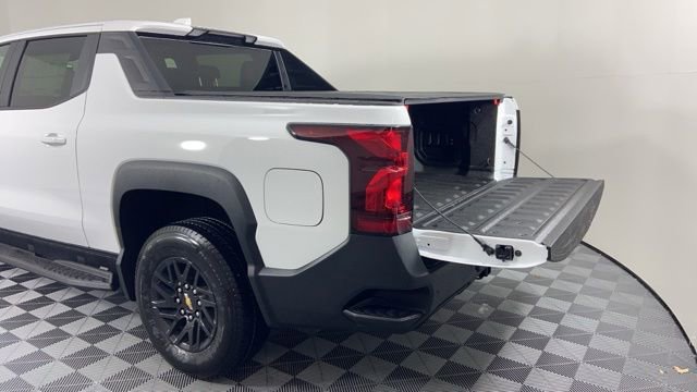 New 2024 Chevrolet Silverado EV W/T image 5