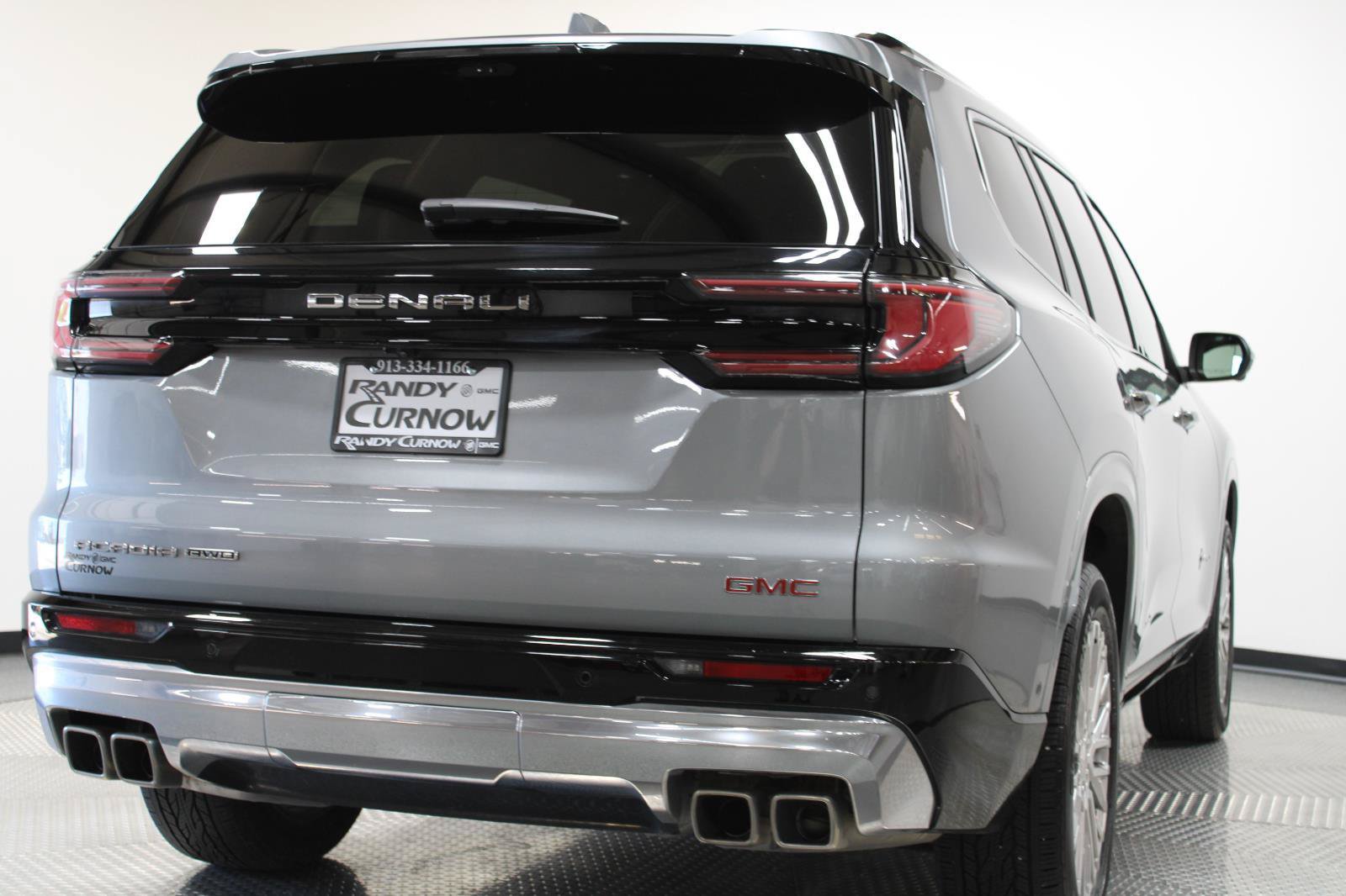 Used 2026 GMC Acadia Denali w/ Super Cruise Package AWD/4WD image 11