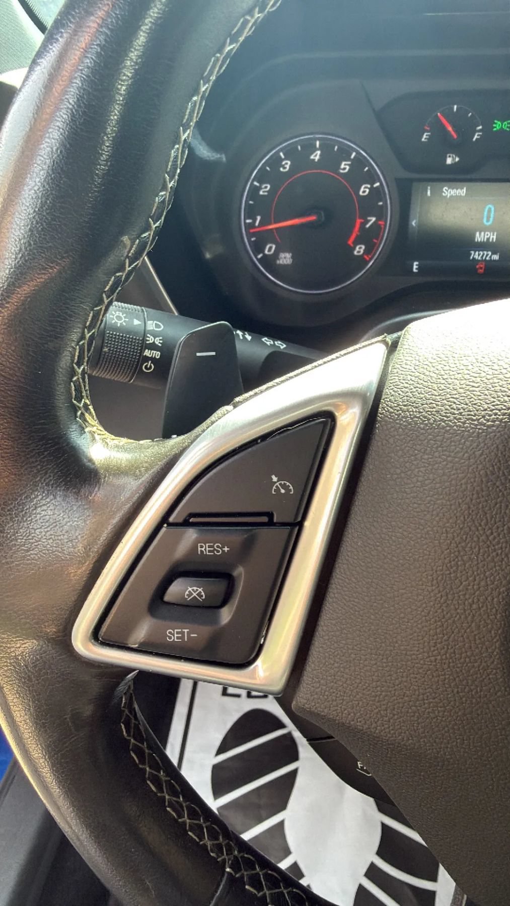 Used 2018 Chevrolet Camaro LT RWD image 15