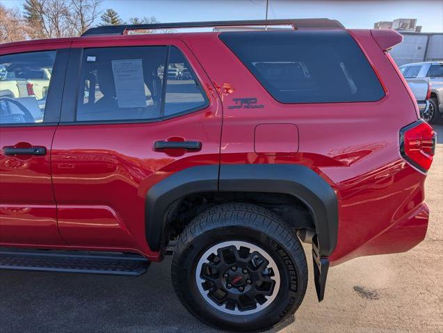 Certified 2025 Toyota 4Runner TRD Off-Road Premium w/ Tow Technology Package AWD/4WD image 4