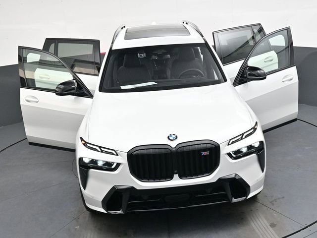 New 2026 BMW X7 M60i image 39