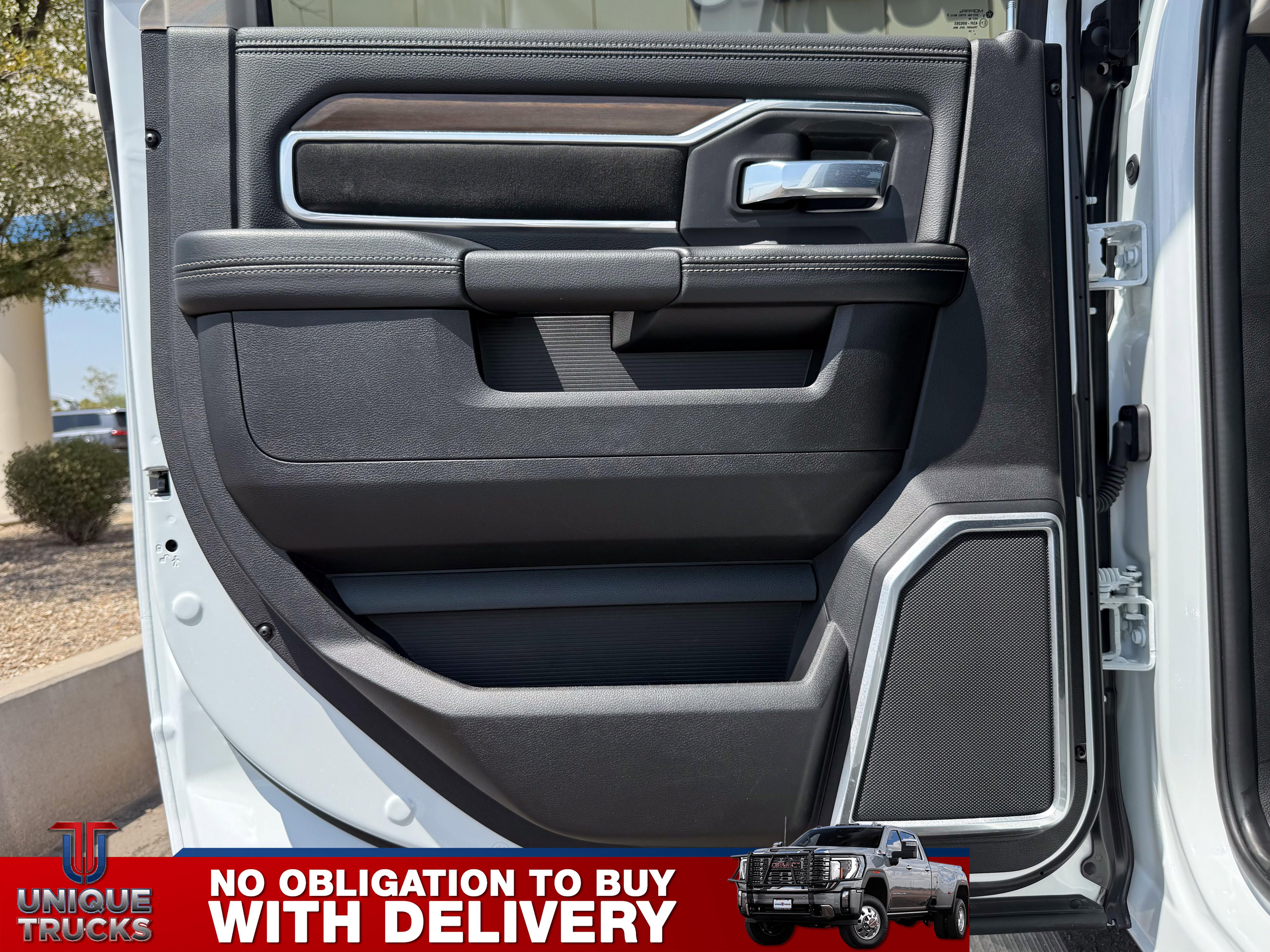 Used 2024 RAM 3500 Laramie image 21