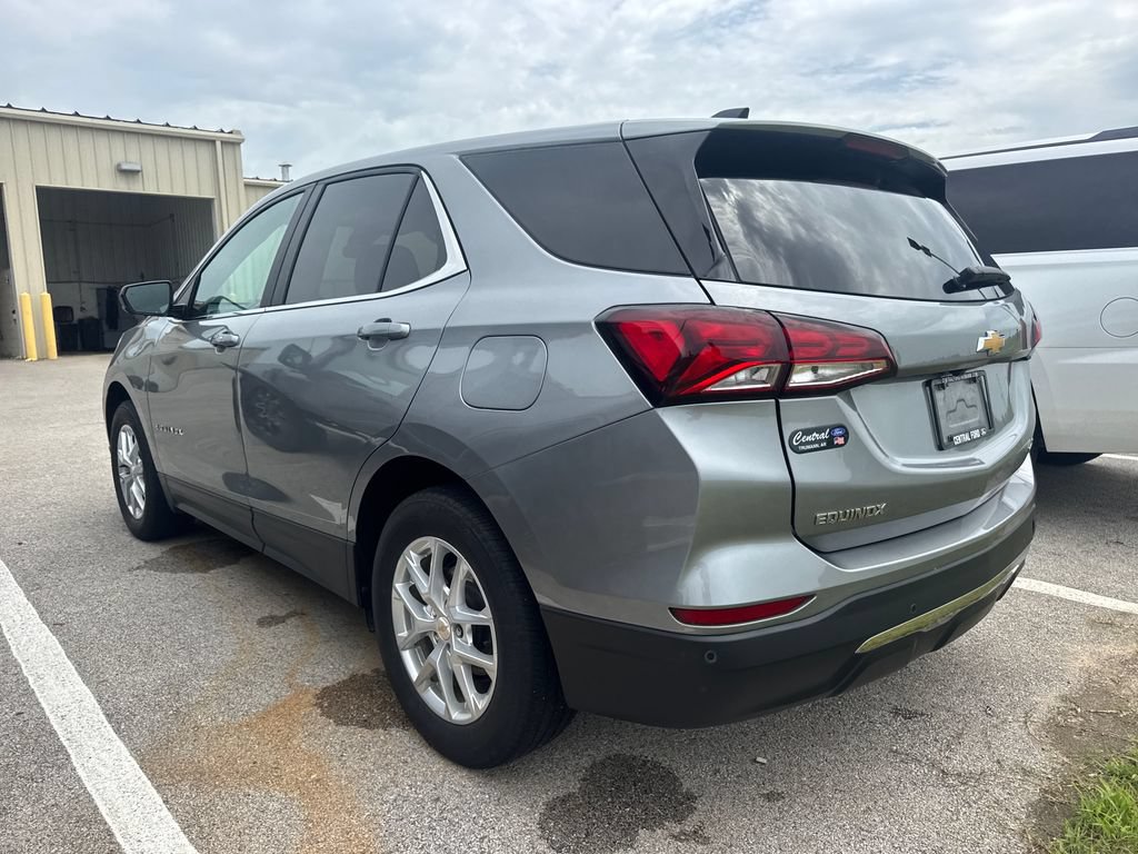 Used 2024 Chevrolet Equinox LT AWD/4WD image 8