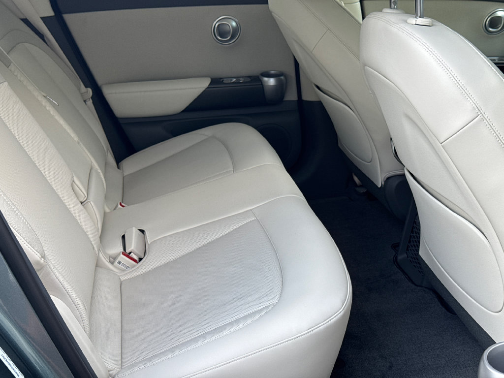 New 2027 Genesis GV60 RWD image 15