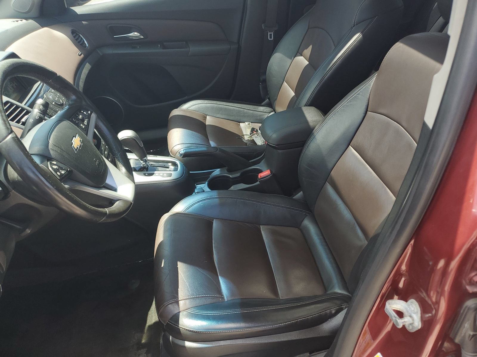 Used 2015 Chevrolet Cruze LTZ w/ Sun, Sound and Sport Package FWD image 17