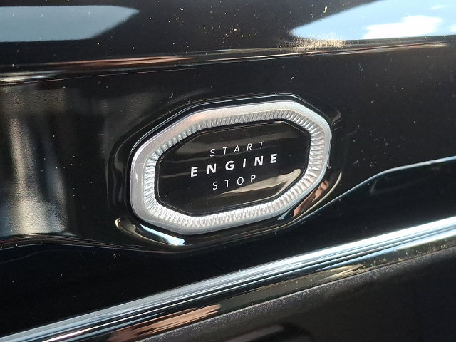 New 2026 Jeep Grand Cherokee Altitude AWD/4WD image 16