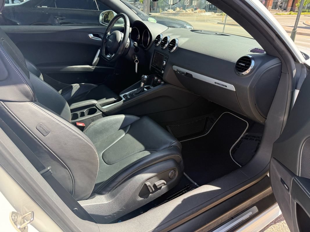 Used 2010 Audi TTS 2.0T Prestige AWD/4WD image 17