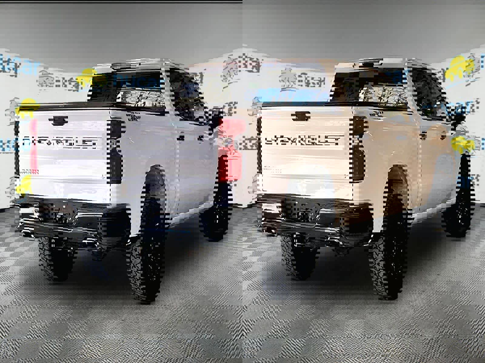 Used 2020 Chevrolet Silverado 1500 LT Trail Boss image 6