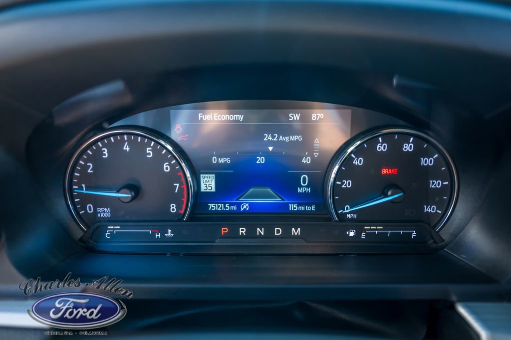 Used 2020 Ford Explorer XLT w/ Equipment Group 202A RWD image 9