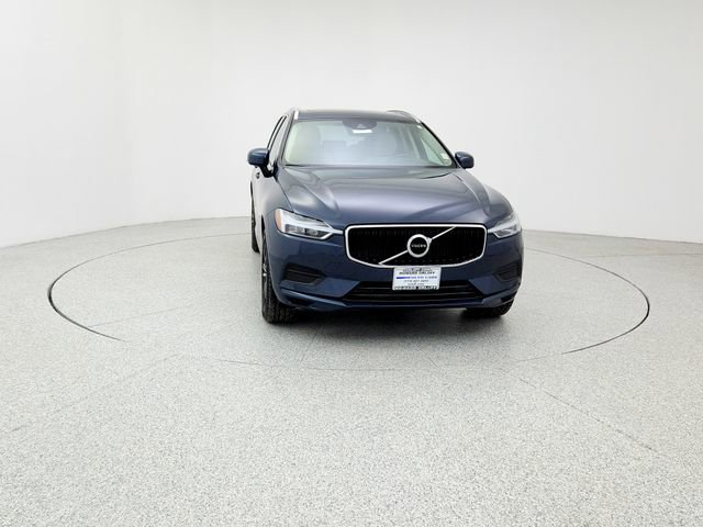 Used 2020 Volvo XC60 T6 Momentum w/ Protection Package image 2