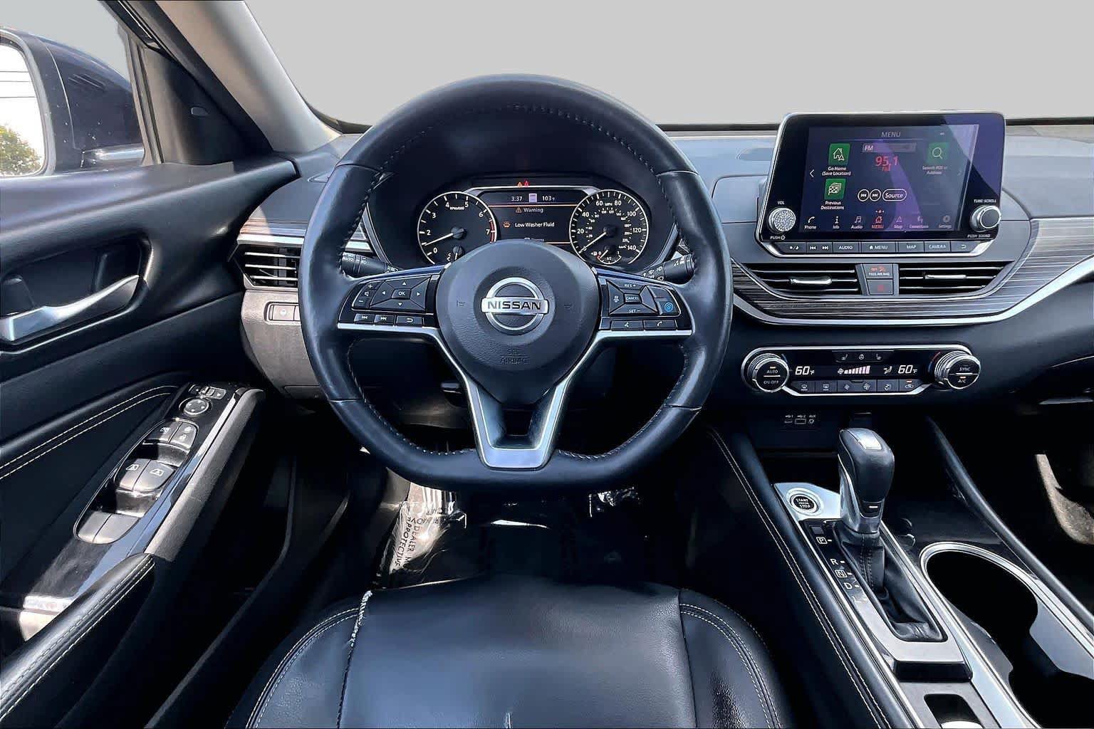 Used 2020 Nissan Altima 2.5 SL FWD image 6