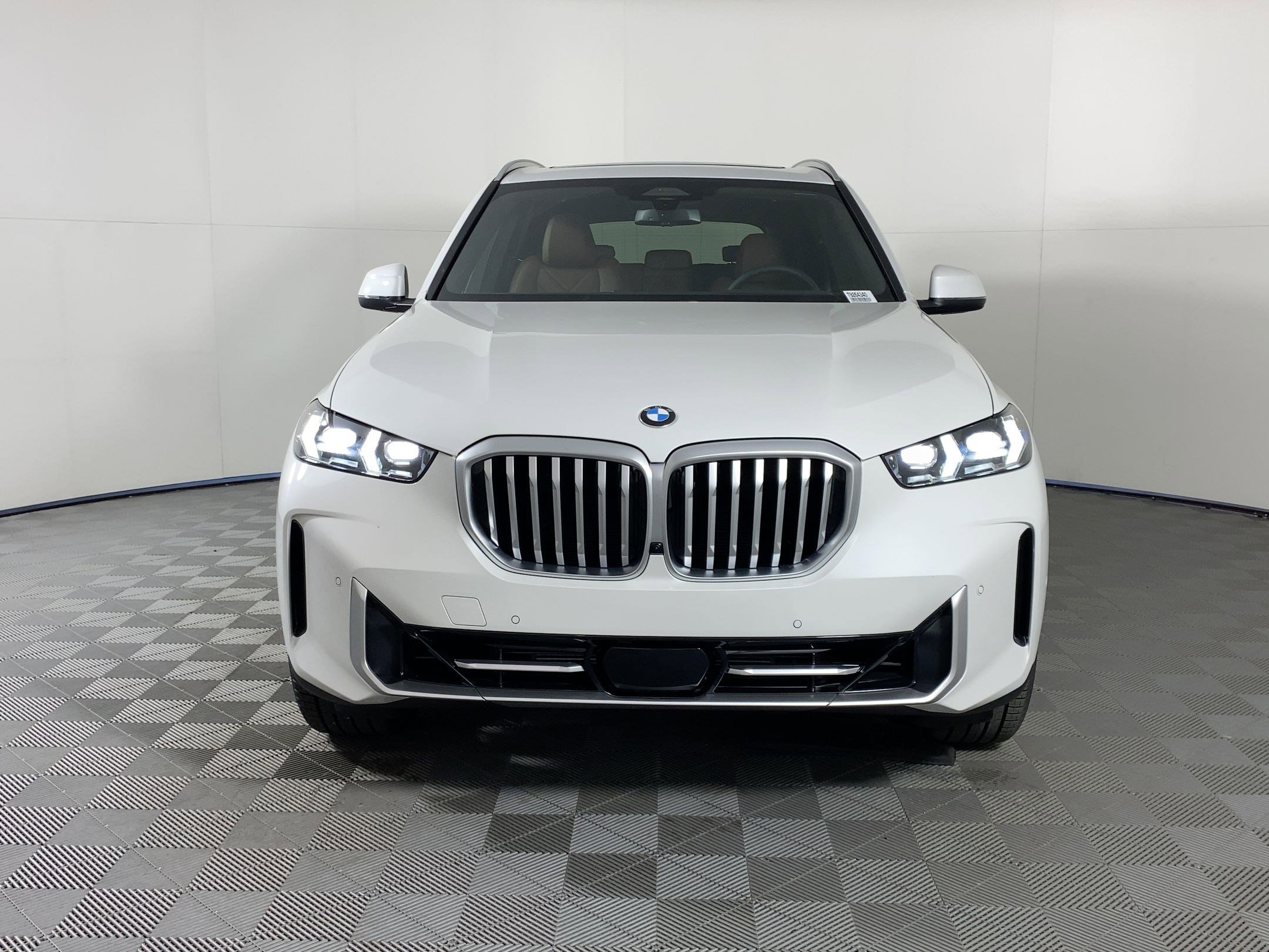 Used 2026 BMW X5 sDrive40i image 5