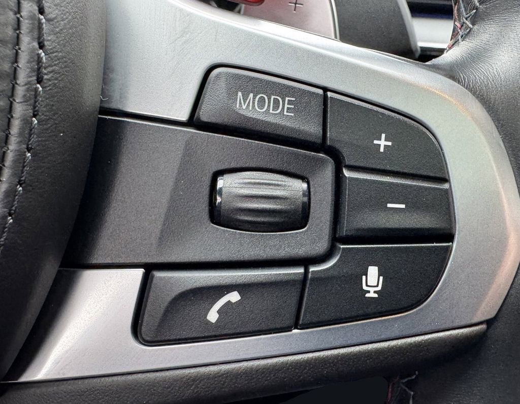 Used 2018 BMW M5 w/ Executive Package image 28