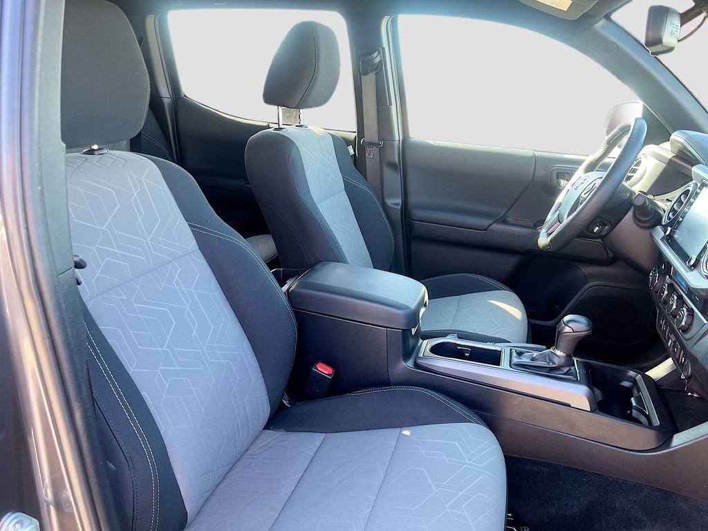 Used 2023 Toyota Tacoma TRD Off-Road w/ Technology Package image 25