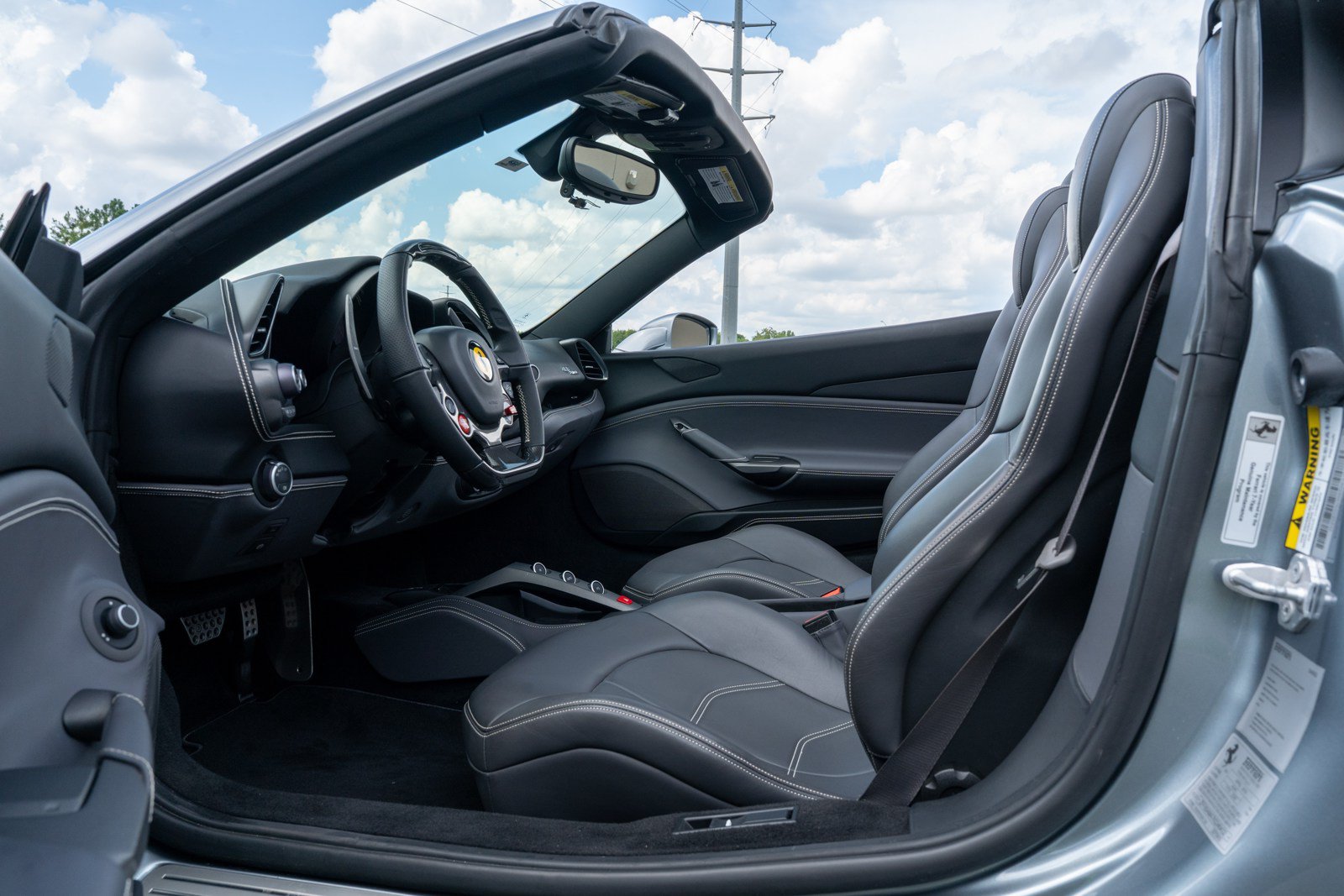 Used 2019 Ferrari 488 Spider RWD image 35