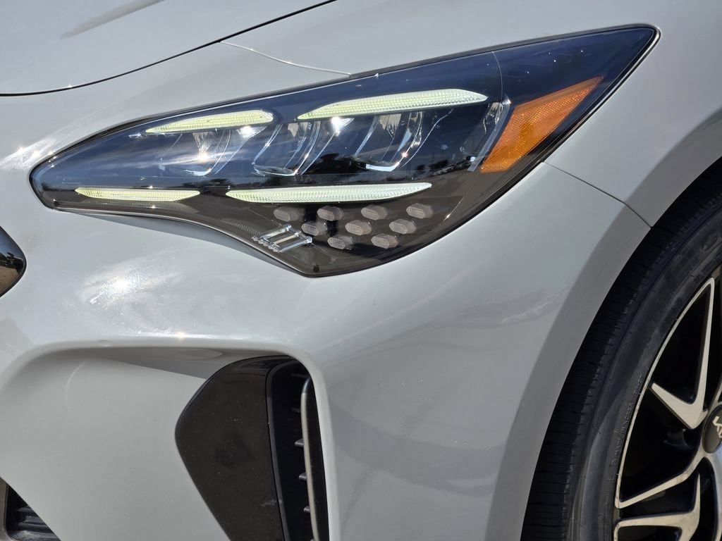 Certified 2022 Kia Stinger GT-Line AWD/4WD image 15