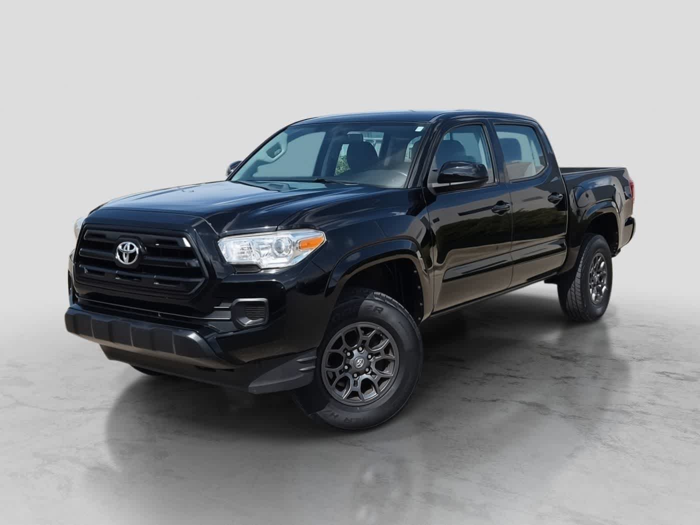 Used 2017 Toyota Tacoma SR RWD image 1