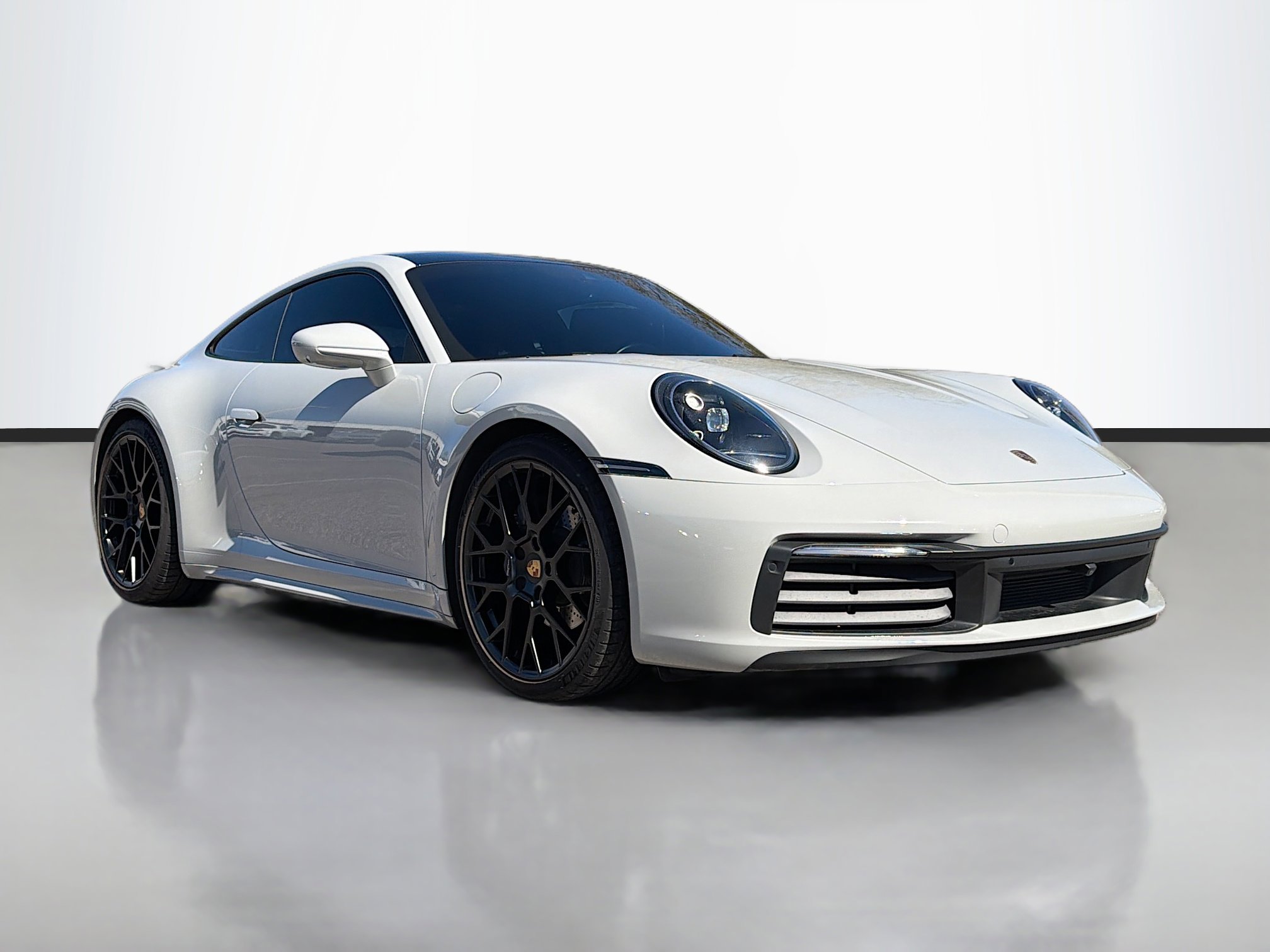 Used 2024 Porsche 911 Carrera 4 image 1