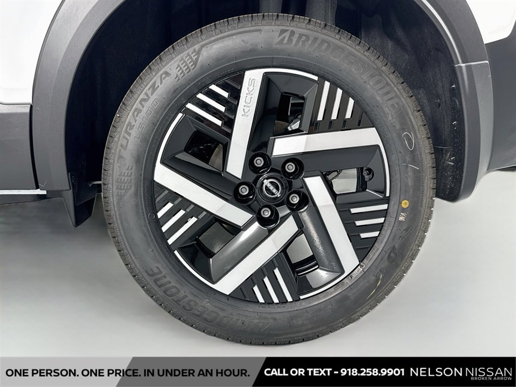 New 2027 Nissan Kicks SV w/ Cold Weather Package FWD image 29