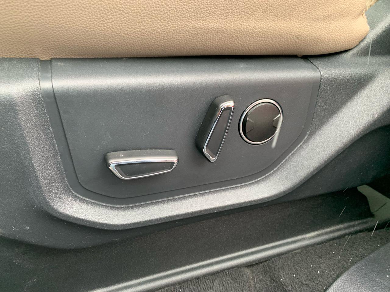 Used 2024 Ford Expedition Max Limited image 14