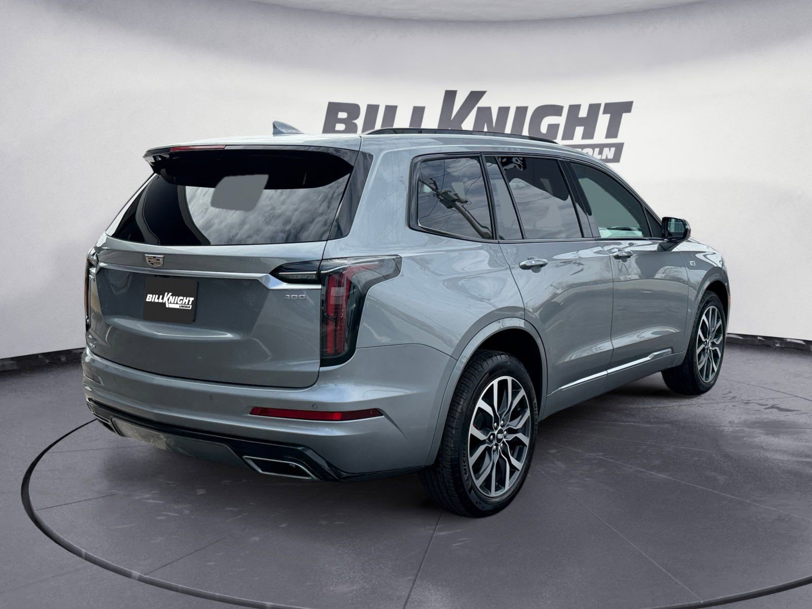 Used 2025 Cadillac XT6 Sport AWD/4WD image 5