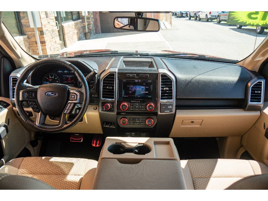 Used 2015 Ford F150 XLT w/ Equipment Group 302A Luxury AWD/4WD image 12