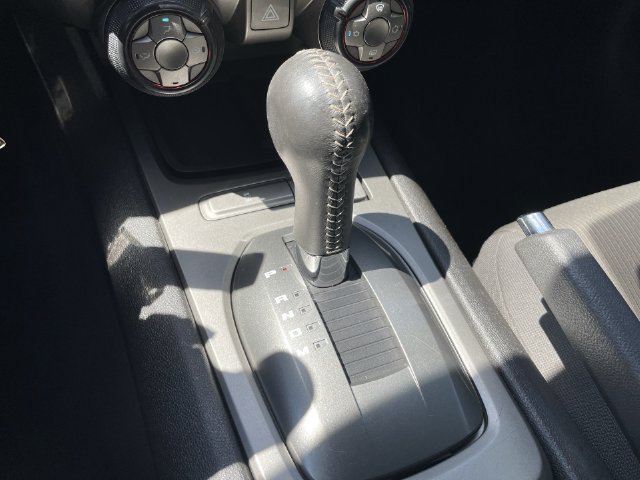 Used 2015 Chevrolet Camaro LT RWD image 20