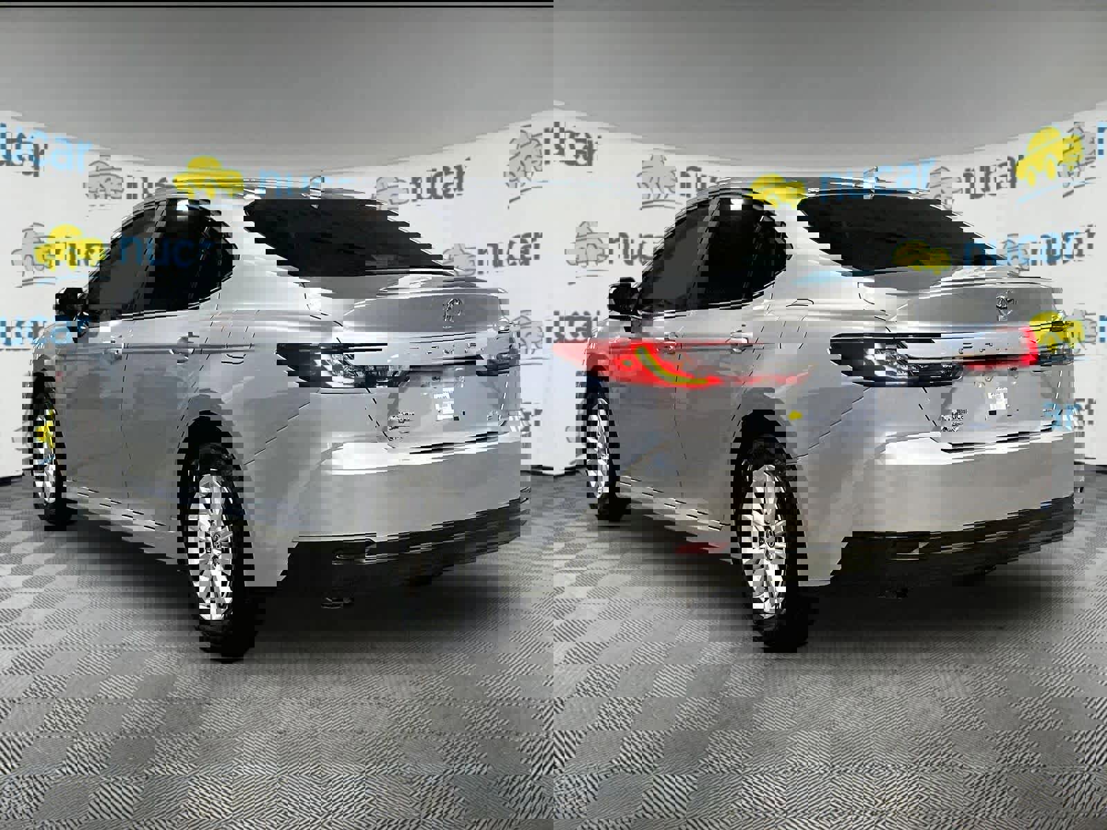 Used 2025 Toyota Camry LE image 4