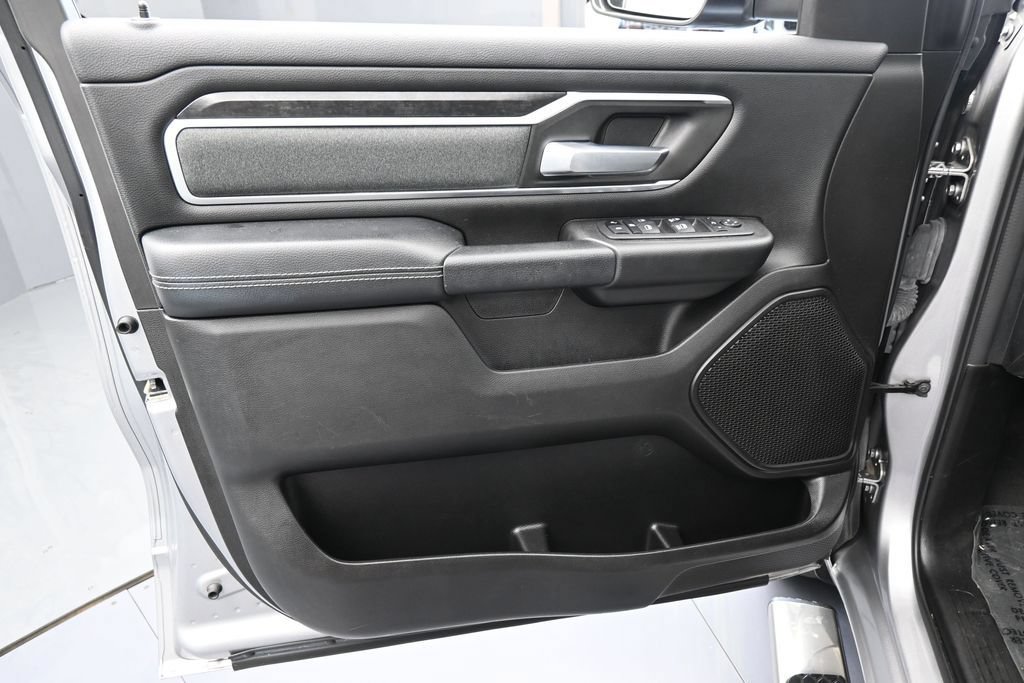 Used 2023 RAM 1500 Big Horn AWD/4WD image 14