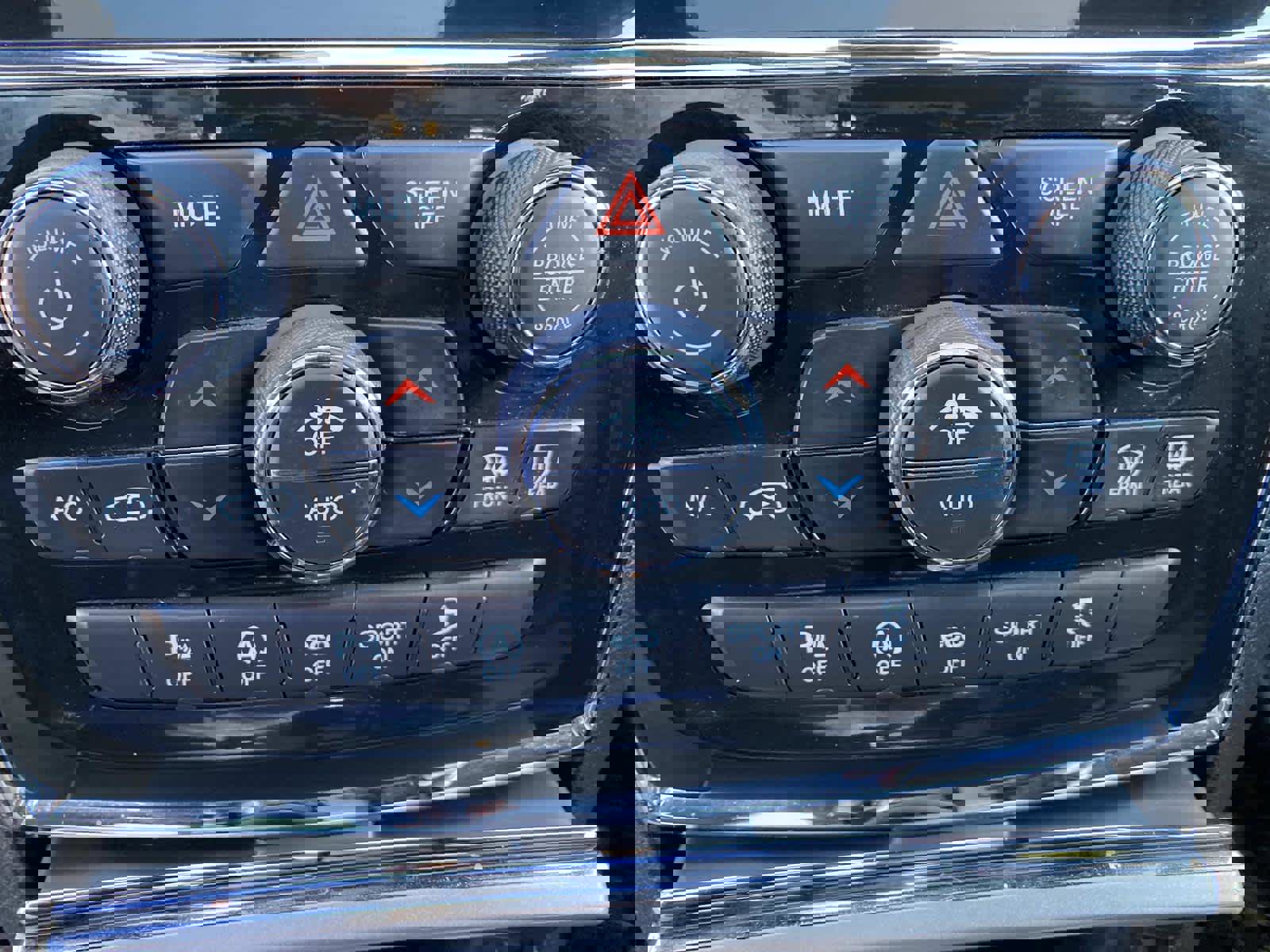 Certified 2021 Jeep Grand Cherokee Limited image 16