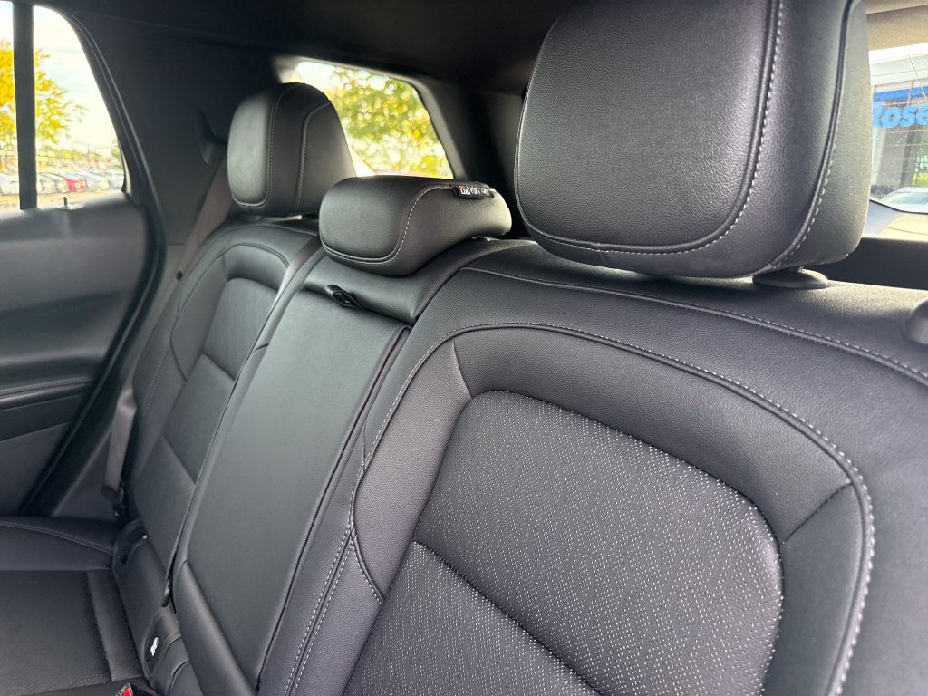 Used 2025 Chevrolet Equinox LT w/ Convenience Package II AWD/4WD image 19