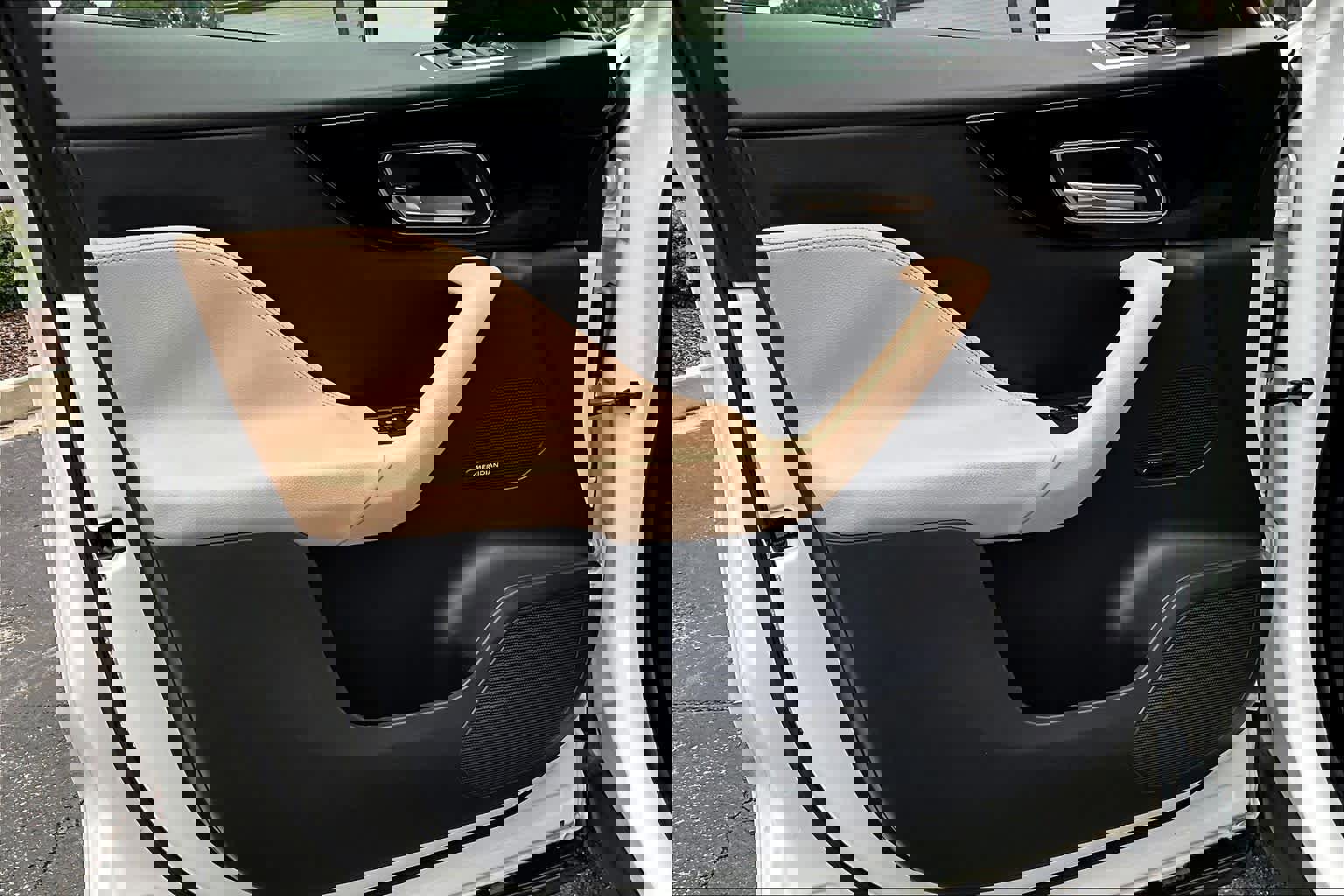 Used 2018 Jaguar F-PACE Premium image 21