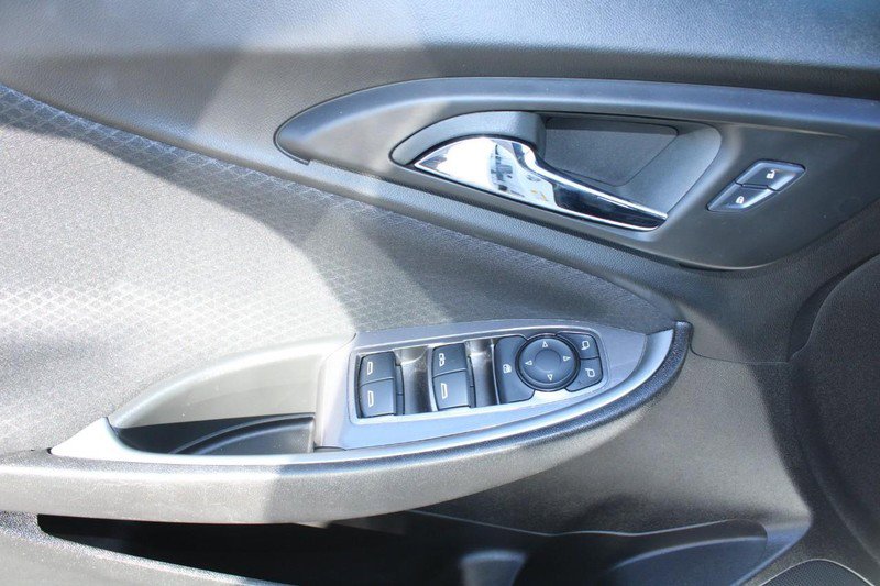 Certified 2025 Chevrolet Malibu LT image 10