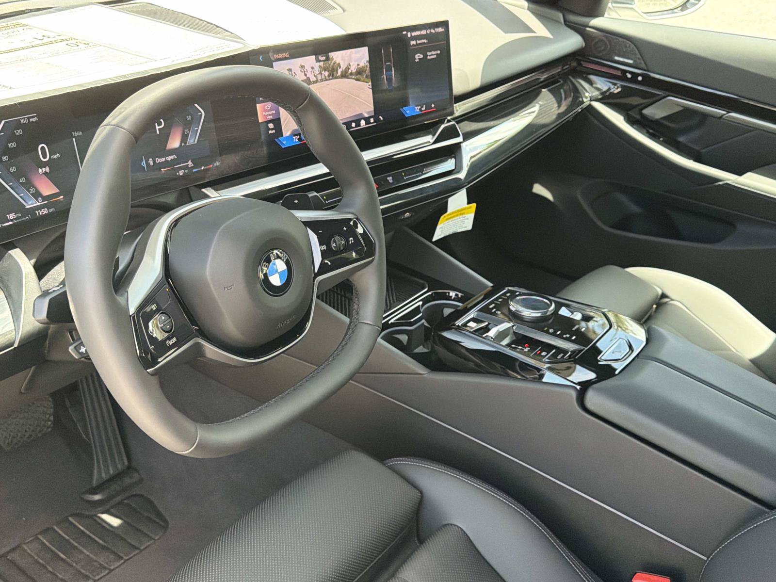 Certified 2026 BMW 530i RWD image 31