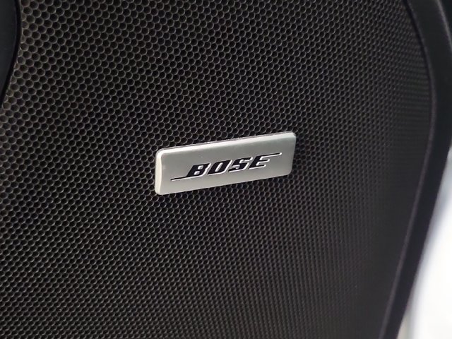 Used 2022 Chevrolet Suburban LT RWD image 22