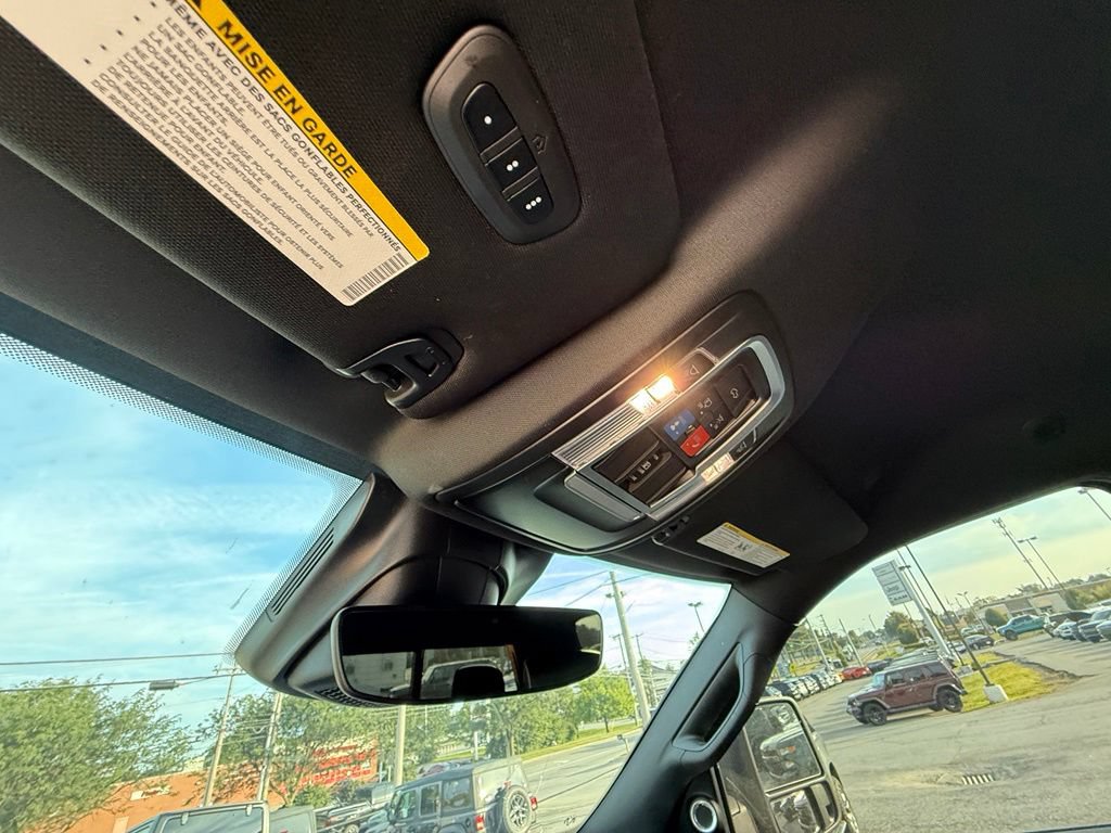 Used 2024 RAM 2500 Laramie w/ Night Edition AWD/4WD image 23