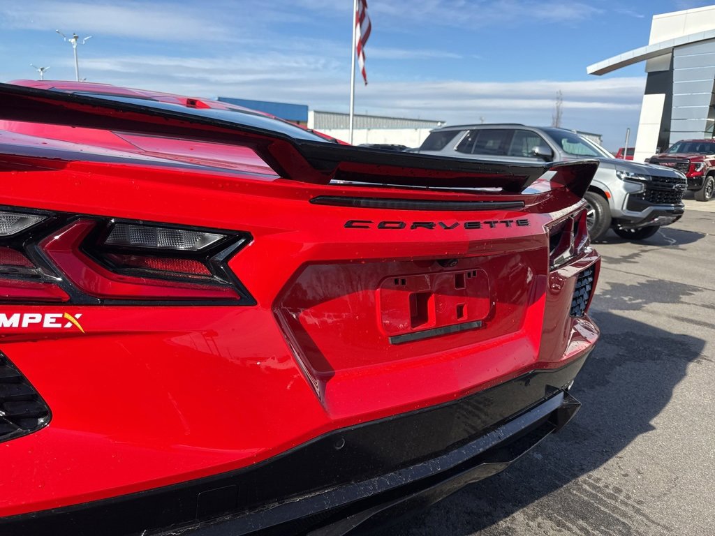 Used 2024 Chevrolet Corvette Stingray Premium Cpe w/ 3LT image 30