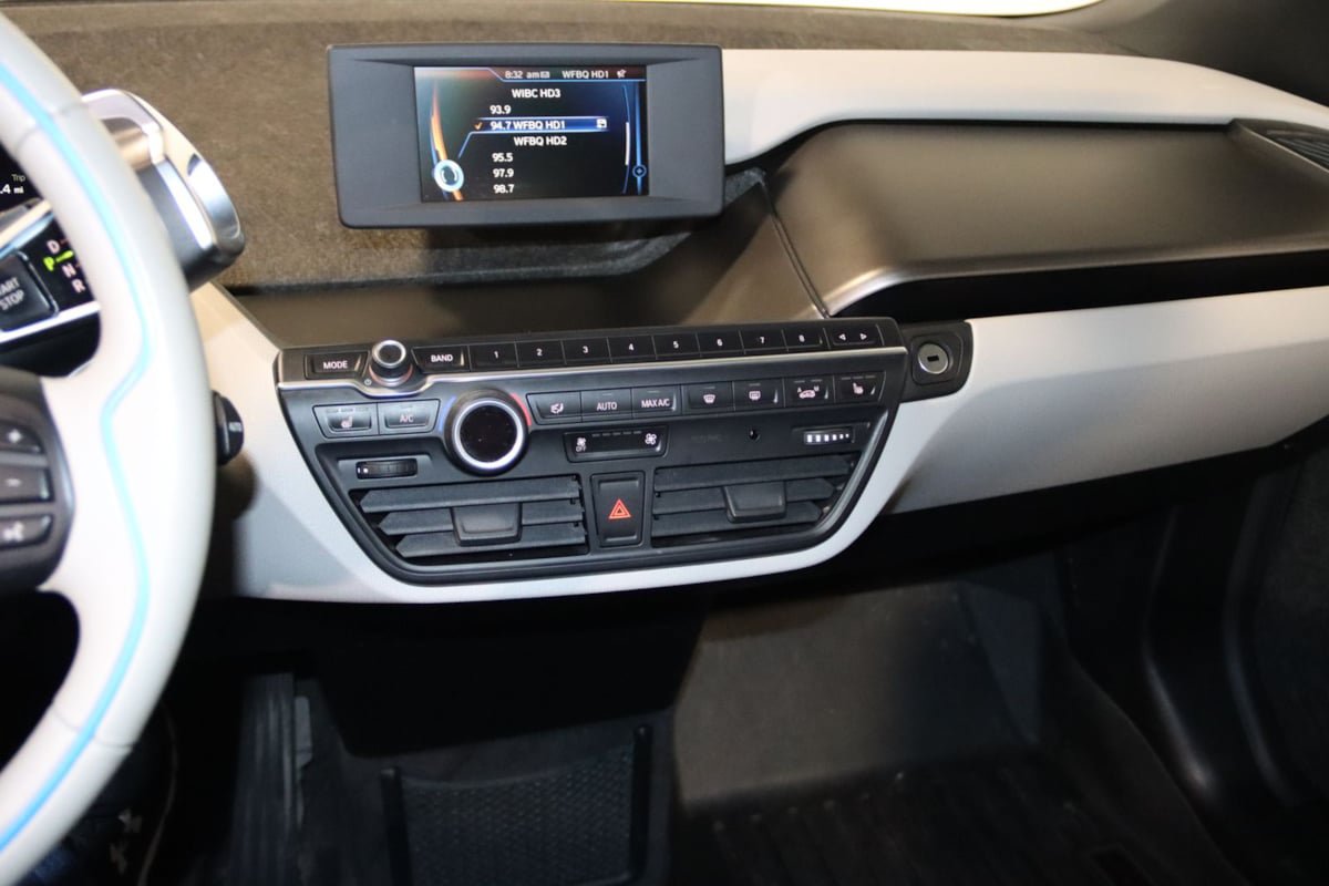 Used 2014 BMW i3 RWD image 42