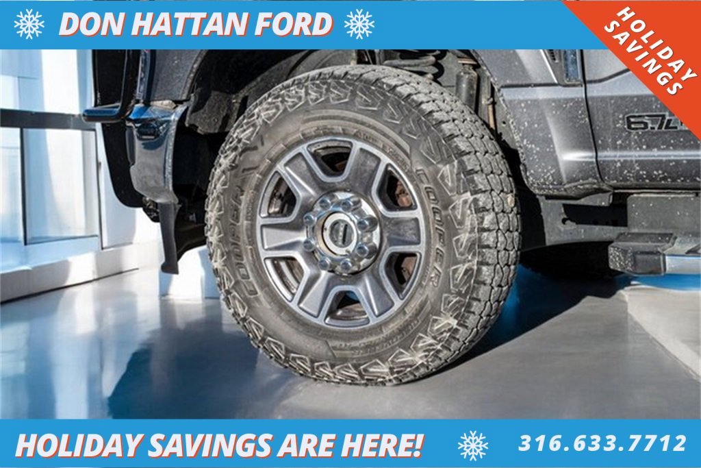 Used 2023 Ford F350 Lariat w/ FX4 Off-Road Package image 44