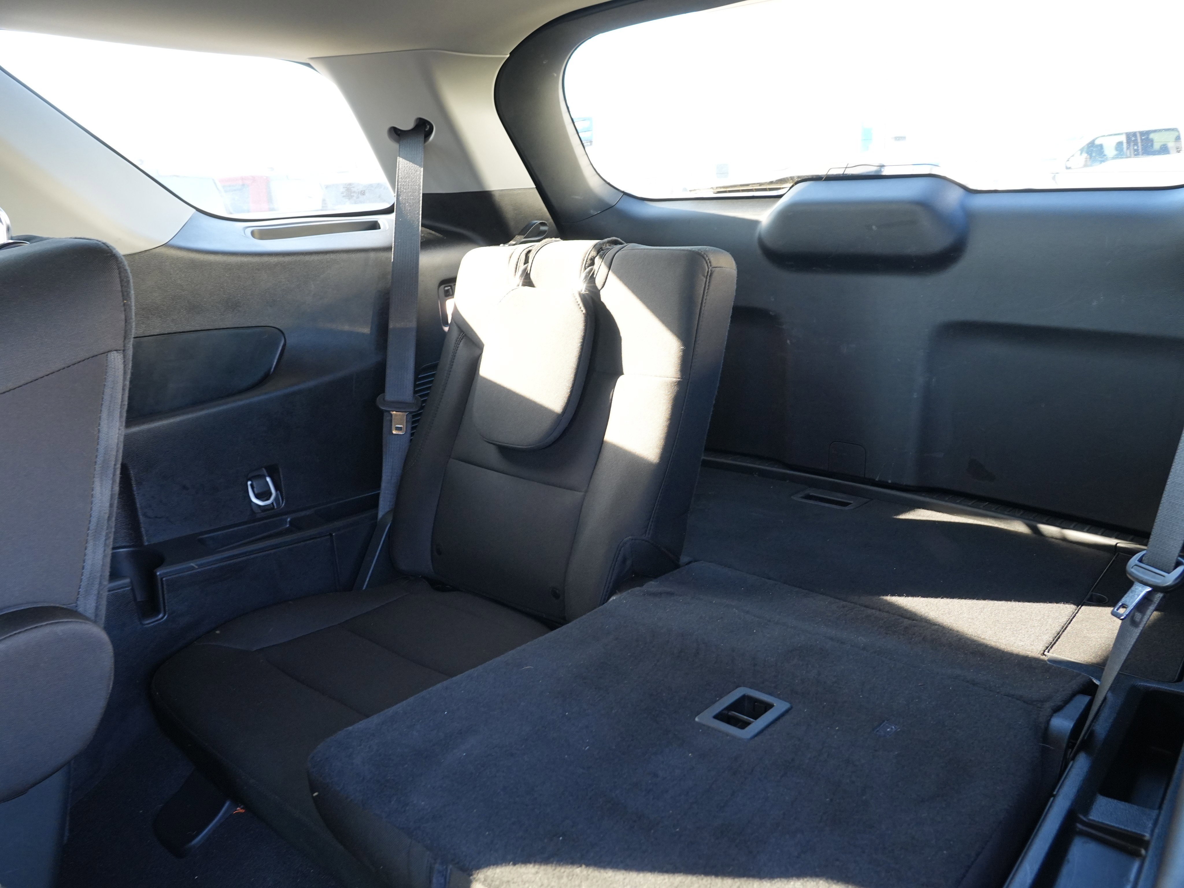 Used 2023 Ford Explorer XLT image 31