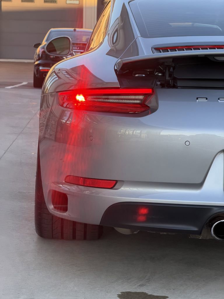 Used 2017 Porsche 911 Carrera image 14