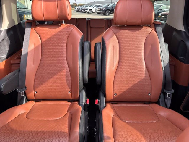 Used 2022 Kia Carnival SX Prestige w/ Paint Protection Package FWD image 59